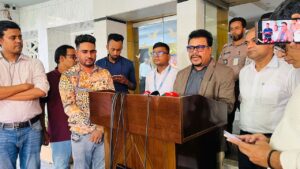 ‘দুদক কারও দ্বারা প্রভাবিত হয়ে কাজ করে না’