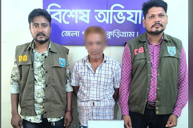 উলিপুরে ৭৪ ইয়াবাসহ বিএনপি নেতা গ্রেপ্তার, কয়েক ঘণ্টার মধ্যেই দলীয় পদ থেকে অব্যাহতি