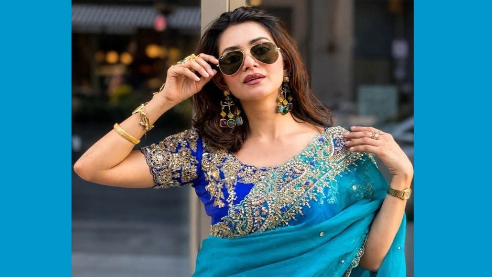 মানিকগঞ্জ যাওয়ার পথে বড় দুর্ঘটনা থেকে রক্ষা পেলেন তানজিন তিশা