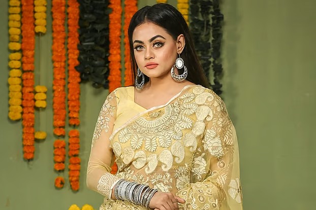 মডেল ও অভিনেত্রী তুলনা আল হারুন ক্যানসারে মারা গেছেন