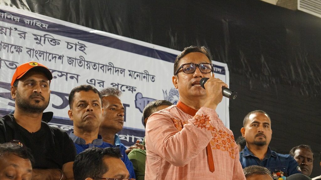 চট্টগ্রাম সিটি করপোরেশনের প্রশাসক ডা. শাহাদাত হোসেন